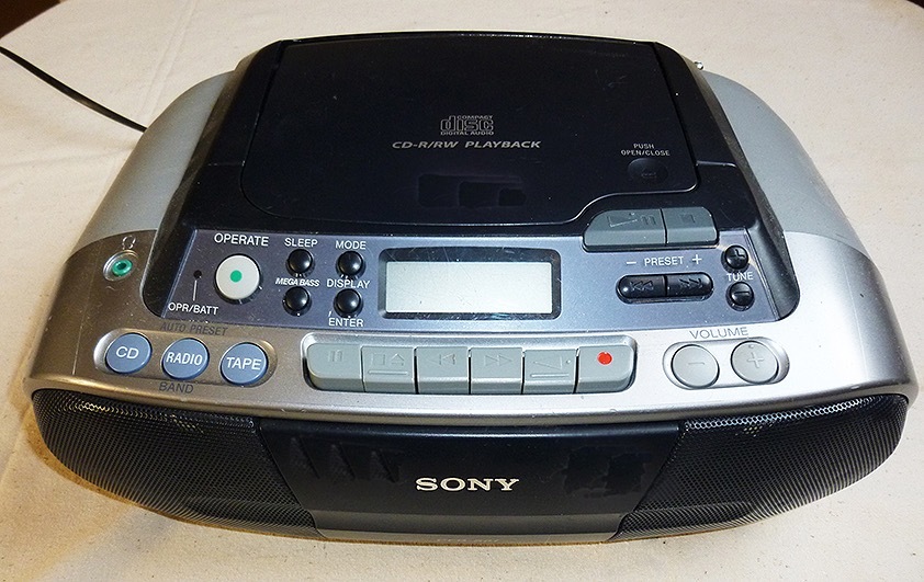 SONY CDR/RW PORTABLE PLAYBACK CD, RADIO AND CASSETTE PLAYER in Melton Constable, Norfolk