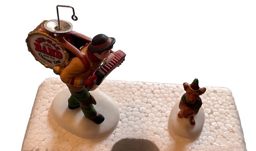 Department 56 Christmas In The City One-Man Band and The Dancing Dog - Thumbnail 2