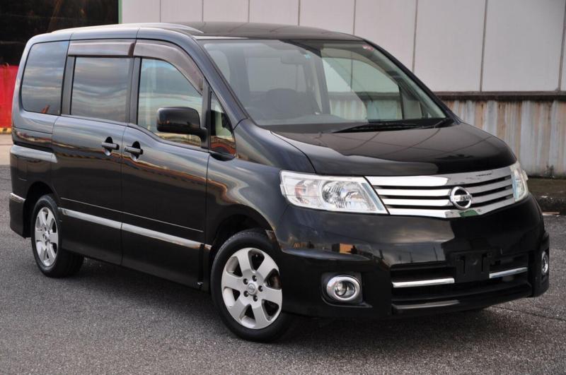 Nissan serena 2006