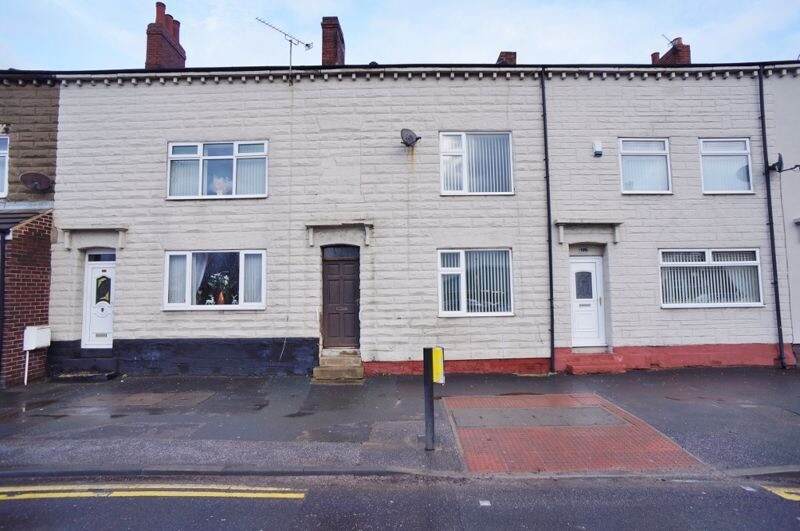 Pontefract Road, Featherstone in Castleford, West Yorkshire Gumtree