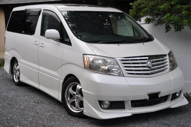 Toyota alphard 2005 года