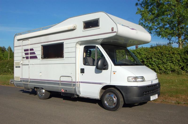 Hymer Camp Swing 544 LHD Fiat 2.5 Turbodiesel 5 Berth motorhome for