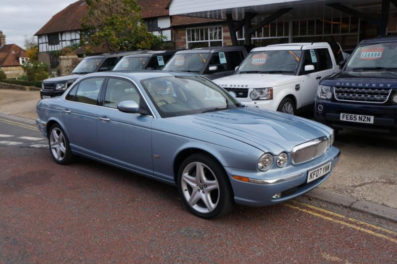 Jaguar xj executive