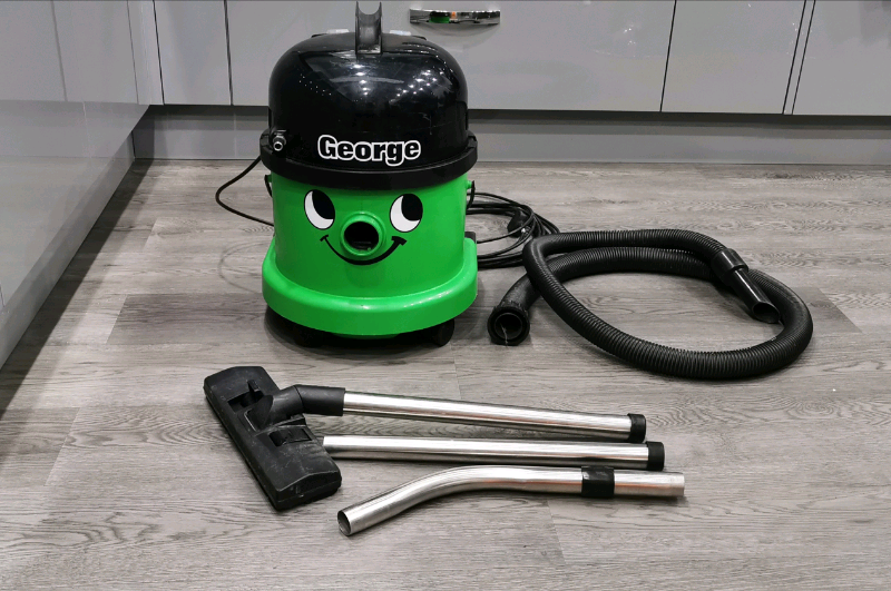 Wet/Dry Vacuum cleaner, with Accessories in Halifax, West