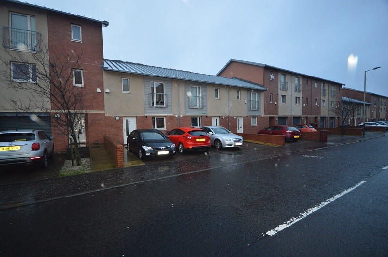 3 bedroom house in Craigie Street, Other, Dundee, DD4 6PE in Dundee