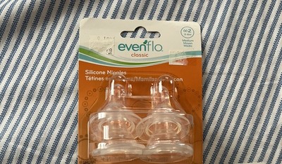Evenflo Med Flow Classic 4 Nipples Works With All Evenflo Bottles 3-6 Mo