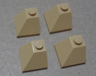 Lego Pieces Parts 3045 6222431 Brick 2x2 Roof Corner Slope Tan x4