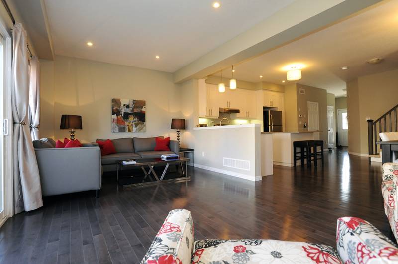 Executive Furnished Rooms, Private Suites and House Short Term Rentals Kitchener / Waterloo