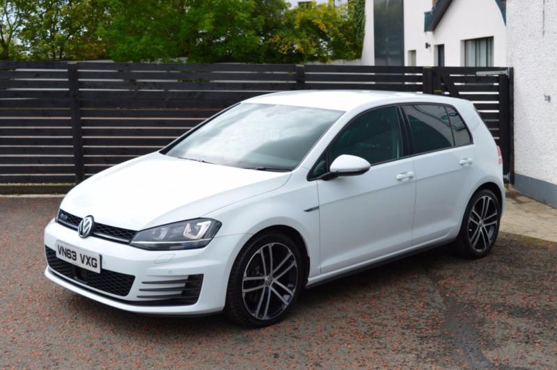 Volkswagen pure white