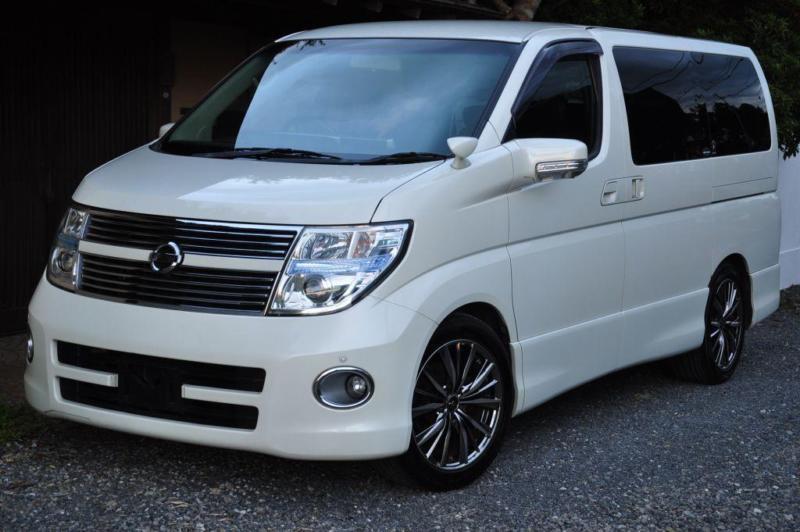 Nissan elgrand 2008