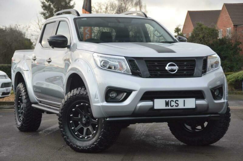 2019 Nissan Navara 2.3 dCi Tekna Double Cab Pickup Auto 4WD 4dr in