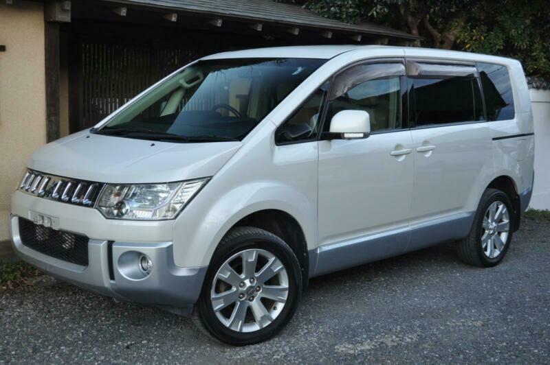 Mitsubishi delica фото