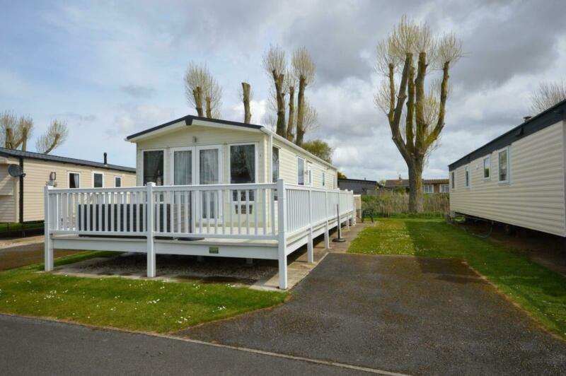 STATIC CARAVAN FOR SALE NORTH WALES 3 BEDROOMS BEACH ACCESS in