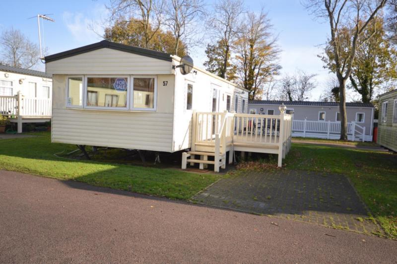Static Caravan Saxmundham Suffolk 2 Bedrooms 6 Berth Daybreak 2010