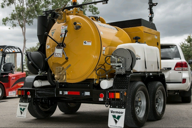 Vermeer Trailer mounted Vacuum - dry hire | Other Building