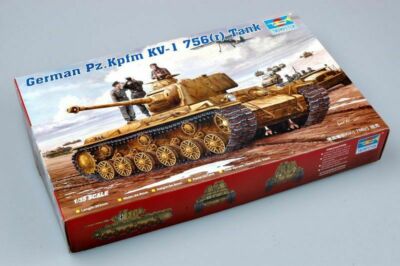 Trumpeter 00366 1/35 German Pz.Kpfm KV-1 756(r) Tank