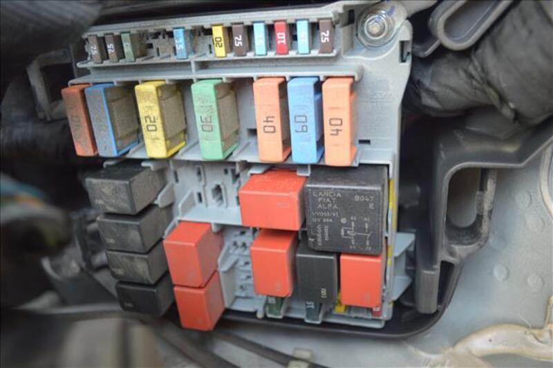 Boitier Pyrotechnique Pour Peugeot Bipper 2014 63162