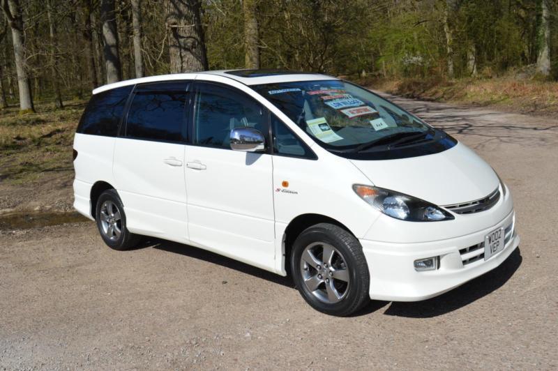 Toyota estima 2002