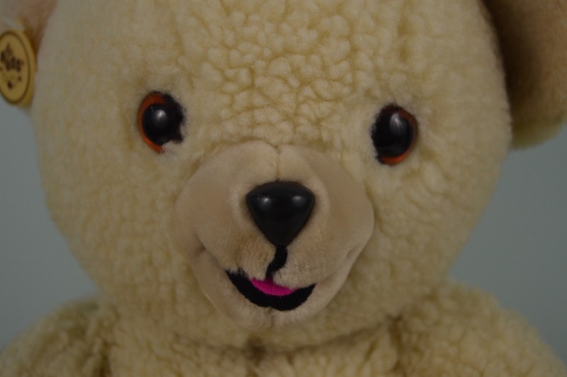 Russ Berrie Snuggle Bear Vintage 1986 Big Large 22