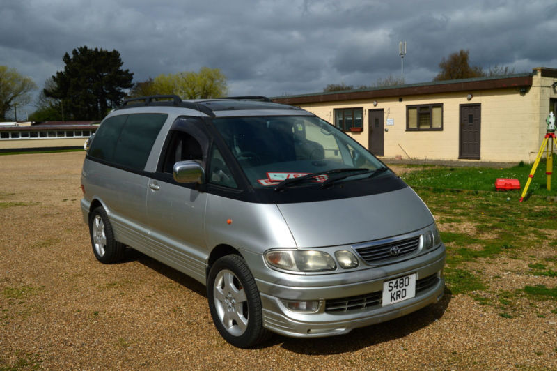 Toyota estima 1998