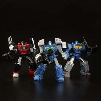 Transformers Generations WFC Siege Deluxe Refraktor 3 pack Action Figure