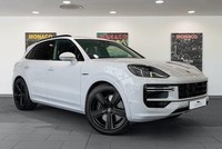 2025 Porsche Cayenne V8 E-Hybrid Turbo SUV HYBRID Automatic