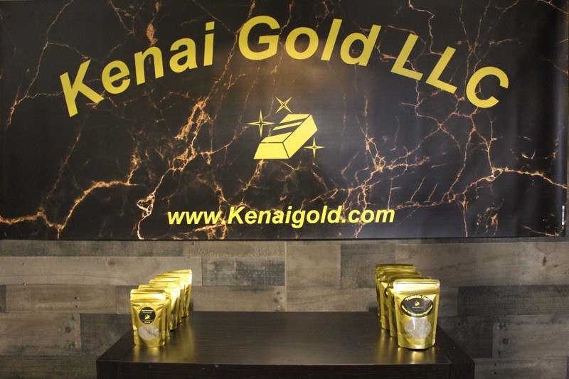 Gold PayDirt 1/4lbs 100% Unsearched Gold Panning Concentrates 1/8G GOLD  ADDED