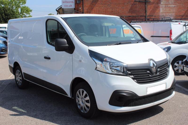 Renault trafic dci 120