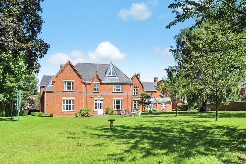 One Bedroom Apartment Over 55's Only in Swindon, Wiltshire Gumtree