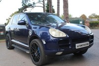 Porsche Cayenne V6 TIPTRONIC