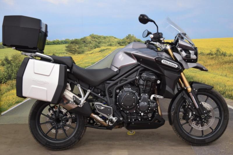 triumph tiger explorer seat height