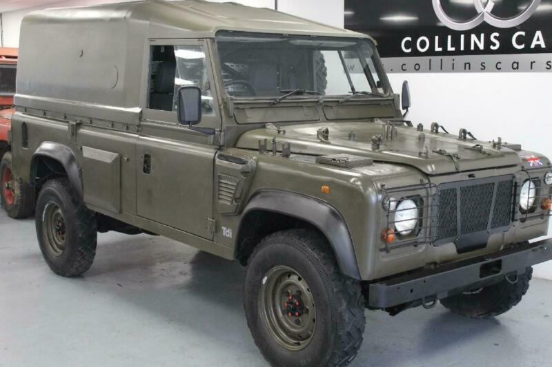 LAND ROVER DEFENDER 110 300 Tdi Wolf Green Manual Diesel, 1998 in