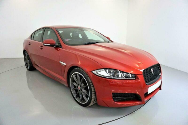 P red jaguar