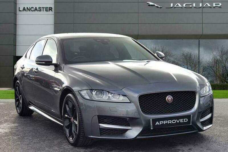2018 Jaguar XF D RSPORT Diesel grey Automatic in Wolverhampton, West