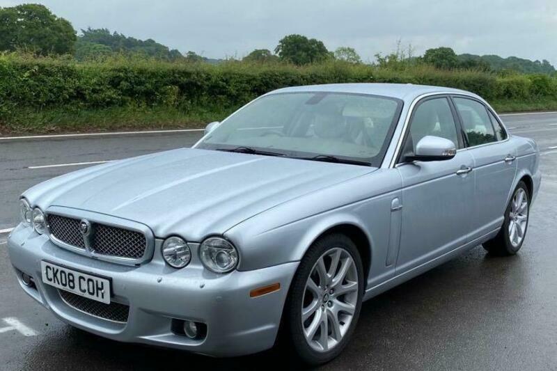 Jaguar xj 2