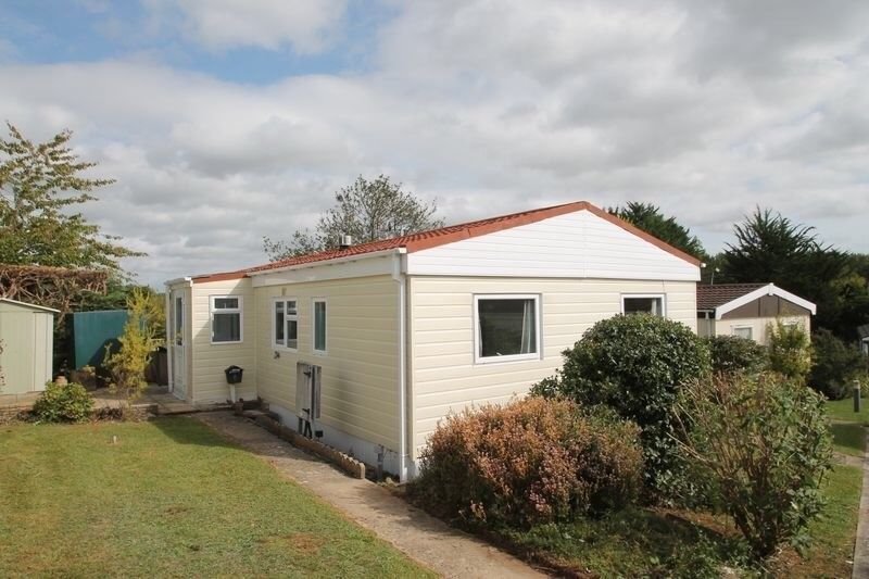 Residential Park Home To Rent 2 Bed on a quiet over 50`s park . in