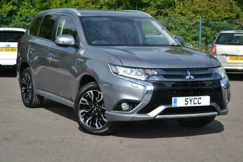Mitsubishi outlander 2017 года