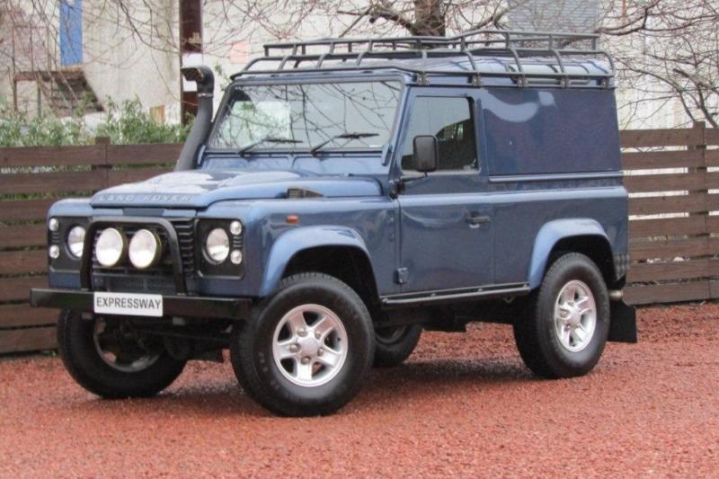 Land rover defender 2008