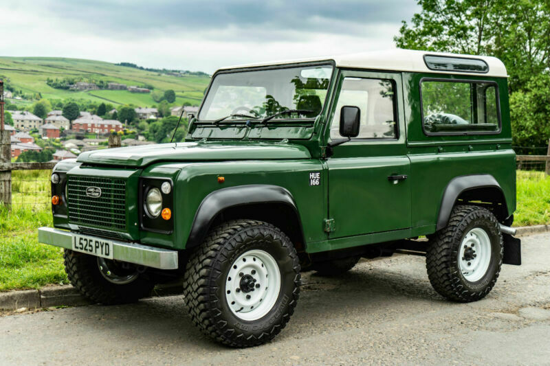 Land Rover Defender 90 300 TDi County Station 1994 Heritage GOING TO