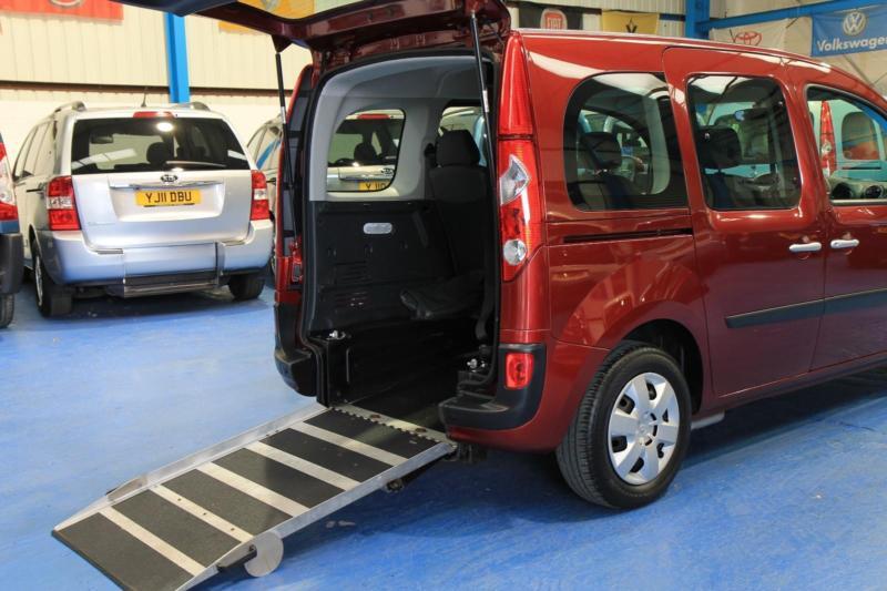Renault Kangoo 1.6 Auto Wheelchair Accessible car mobility vehicle