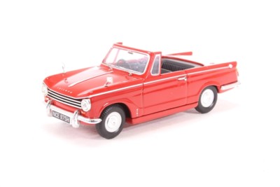 Vanguards 1:43 VA07404 Triumph Herald Convertible Signal Red
