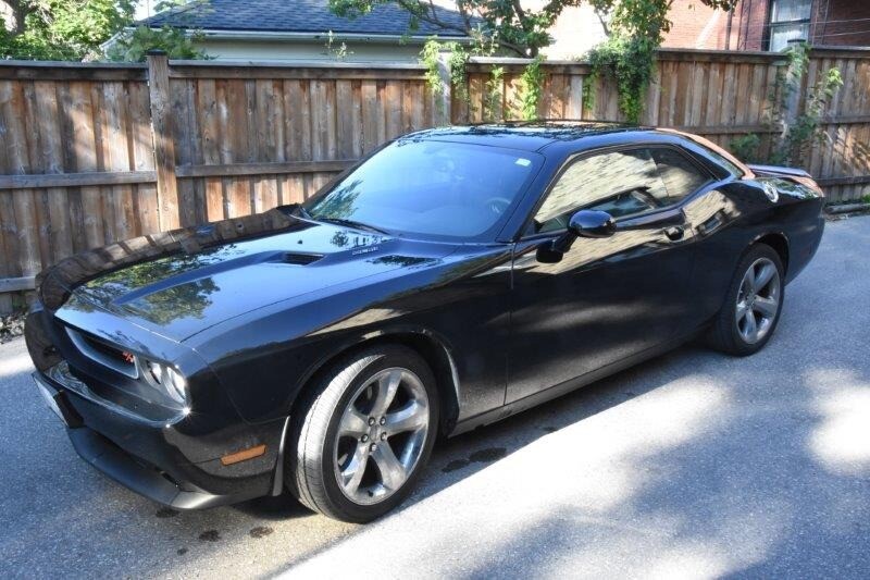 2014 Dodge Challenger R/T Cars & Trucks London Kijiji