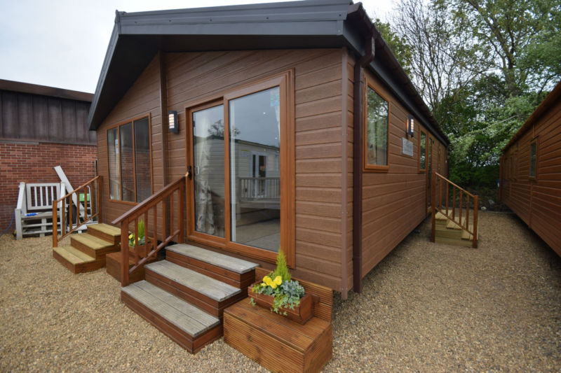 2017 Sunrise Lodge II 40x20 2 bed Residential Mobile Home