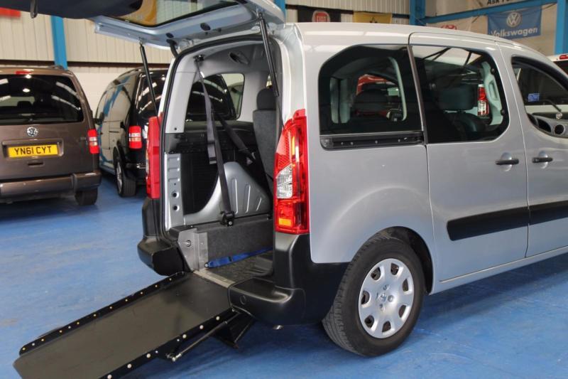 Peugeot Partner Wheelchair accessible vehicles mobility disabled car