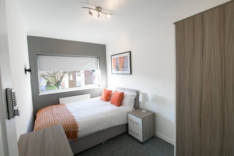 Fully furnished double bedroom available for rent close to Norwich city