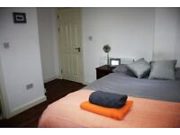 En Suite Rooms Available- Stretton Road