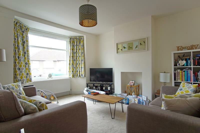 3 Bedroom House In Ilchester Crescent Bishopsworth Bristol Bs13 7hn In Bedminster Bristol Gumtree