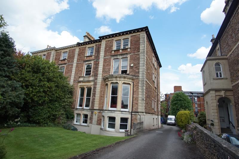 1 bedroom flat in Pembroke Road, Clifton, Bristol, BS8 3EW in Clifton