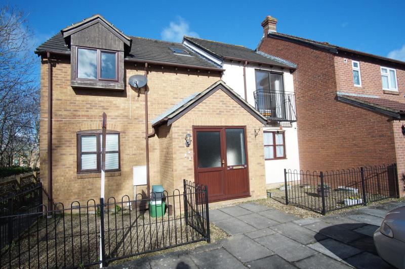 1 bedroom flat in Railton Jones Close, Stoke Gifford, Bristol, BS34 8BF in Stoke Gifford