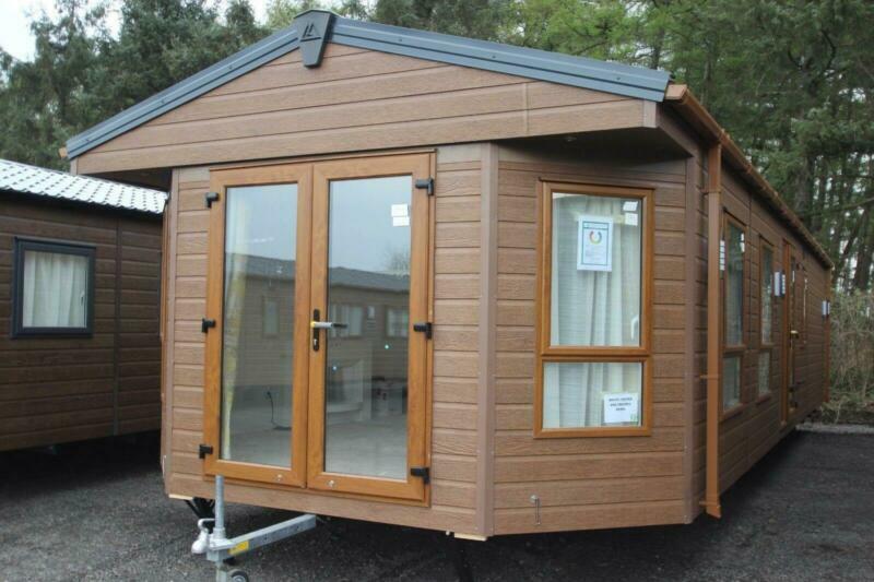 Oakwood Light Lodge 41x13 3 Bed Log Cabin Mobile Home